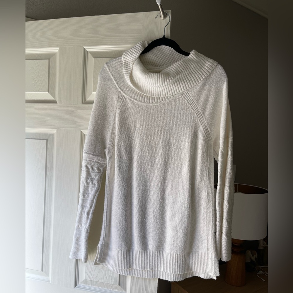 Calvin Klein Sweater